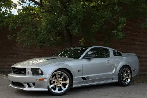 Cover image of 2006 FORD MUSTANG