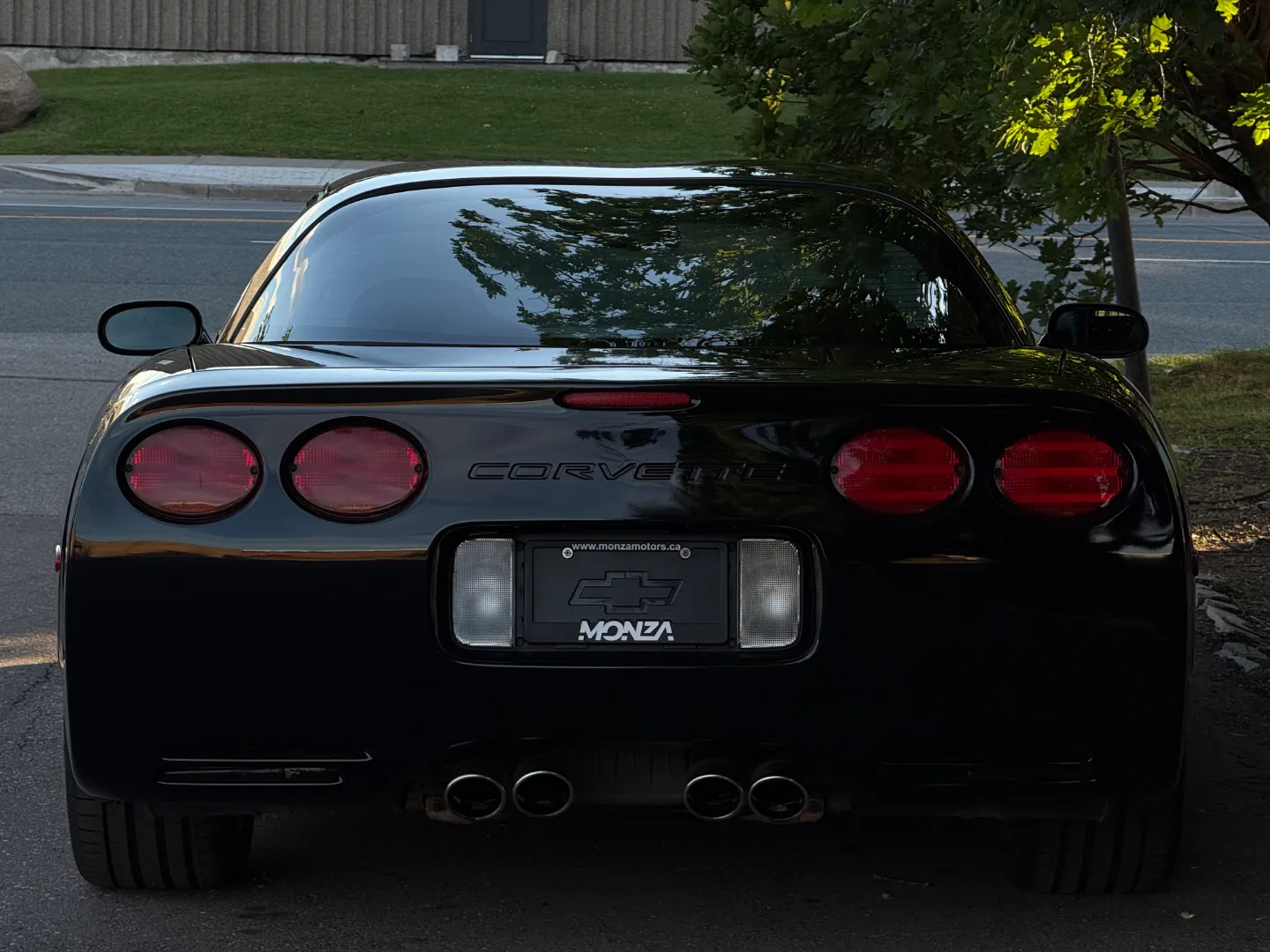 Chevrolet Corvette Coupe Targa Top Automatic — photo 25