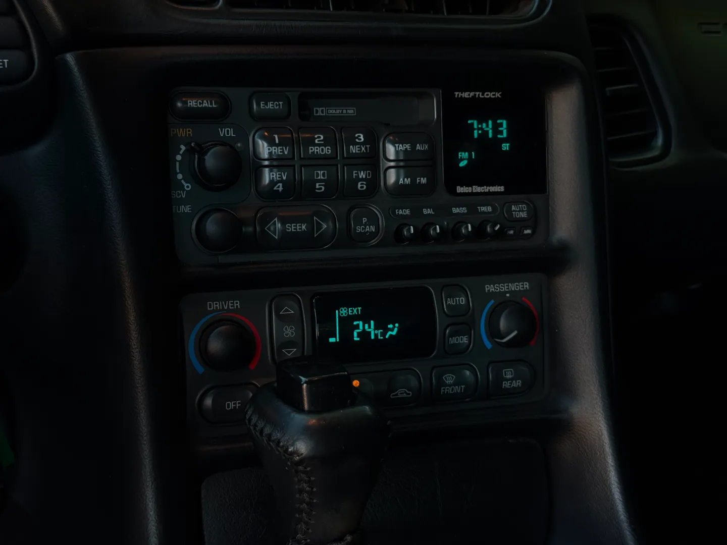 Chevrolet Corvette Coupe Targa Top Automatic — photo 47