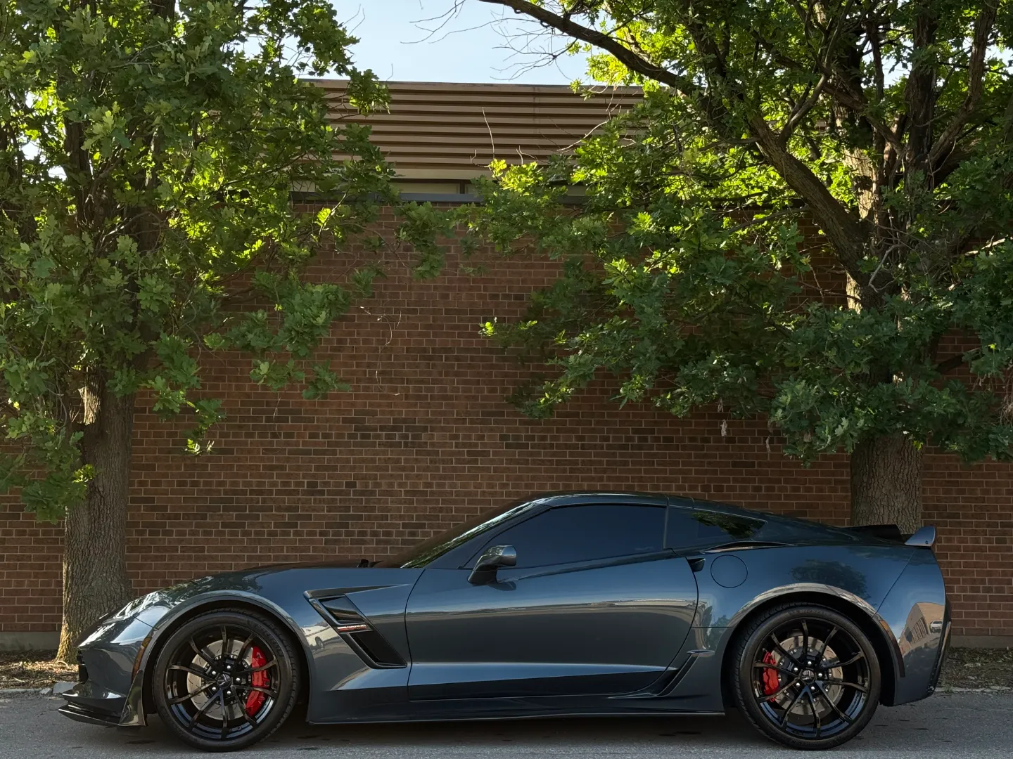 Chevrolet Corvette Grand Sport 2LT 8 Speed Coupe — photo 12