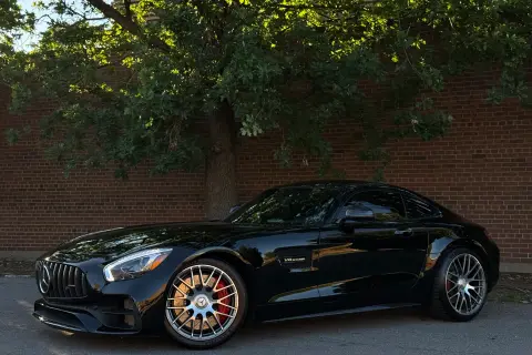 Cover image of 2018 MERCEDES-BENZ AMG GT