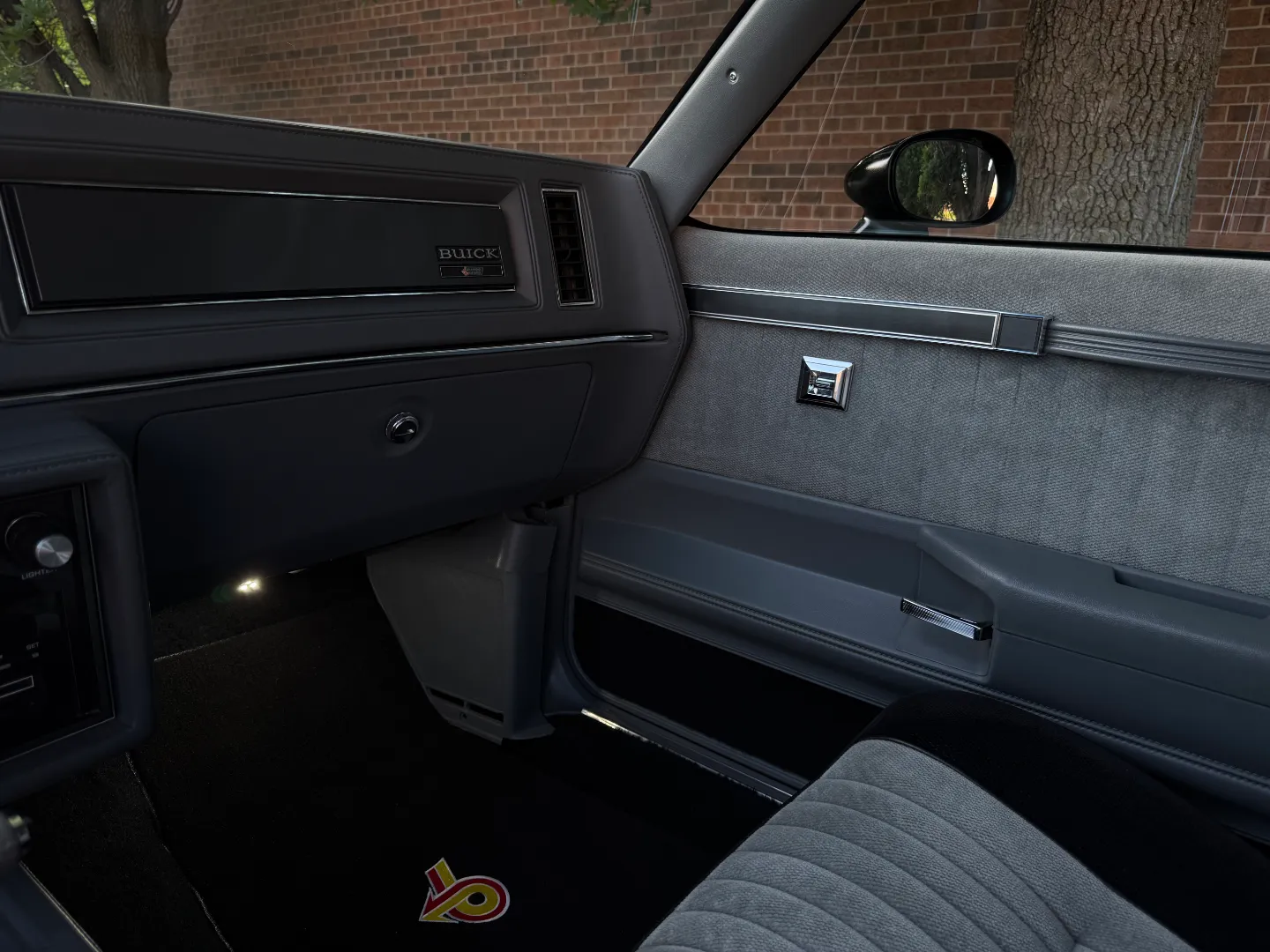 Buick Grand National T-Top — photo 60