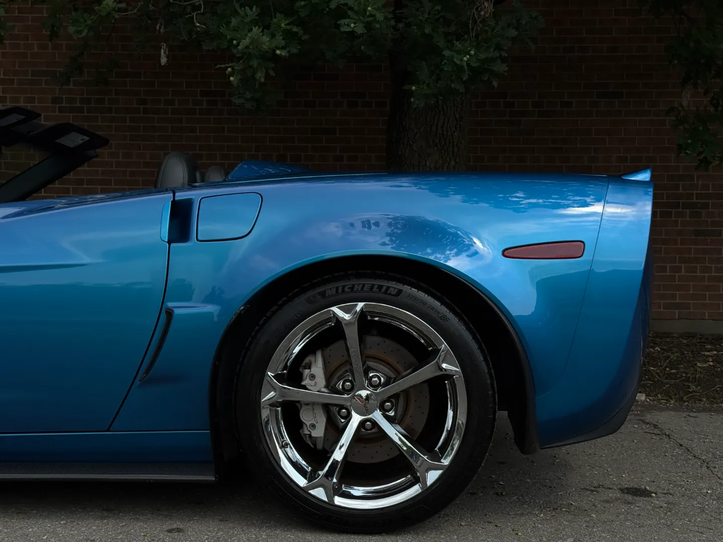 Chevrolet Corvette Grand Sport 4LT 6 Speed Manual Convertible — photo 13