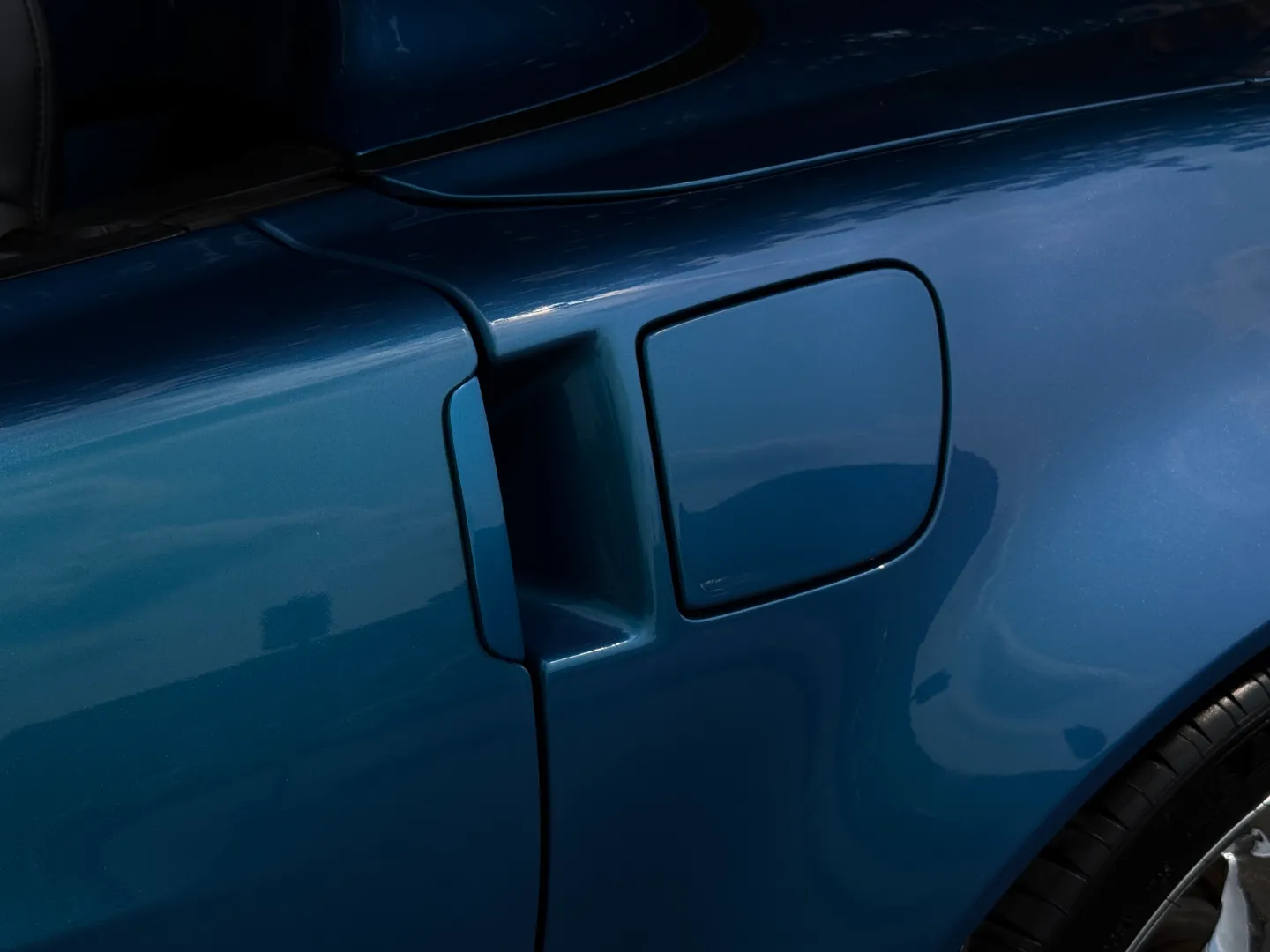 Chevrolet Corvette Grand Sport 4LT 6 Speed Manual Convertible — photo 20