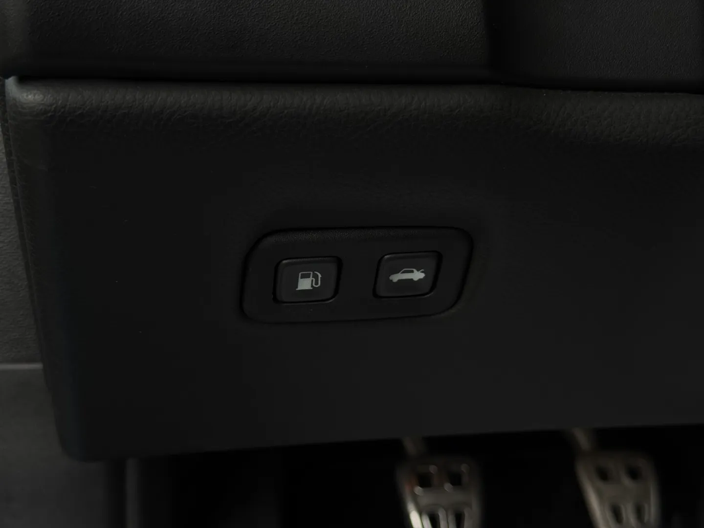 Chevrolet Corvette Grand Sport 4LT 6 Speed Manual Convertible — photo 79