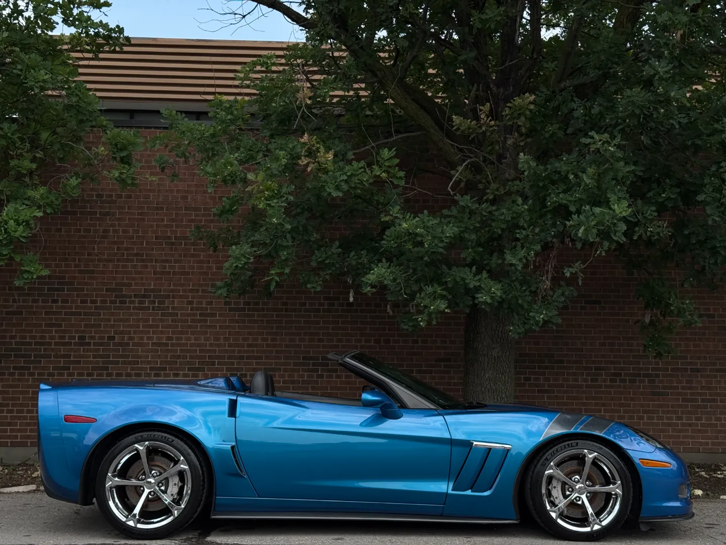 Chevrolet Corvette Grand Sport 4LT 6 Speed Manual Convertible — photo 88