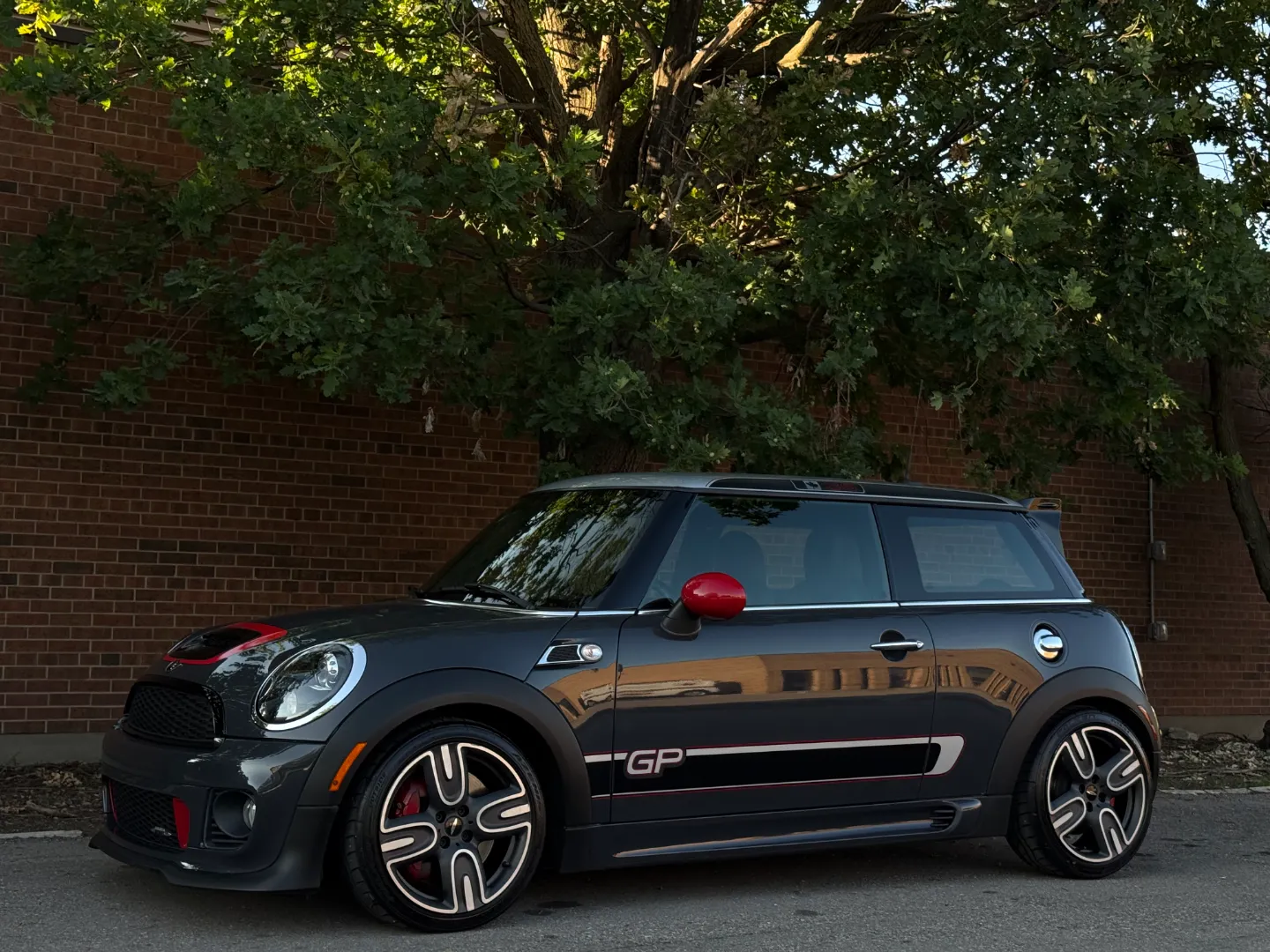 Mini Cooper John Cooper Works GP 1/2000 Produced — photo 10
