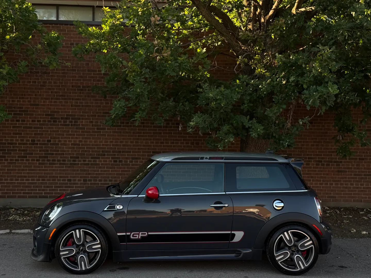 Mini Cooper John Cooper Works GP 1/2000 Produced — photo 11
