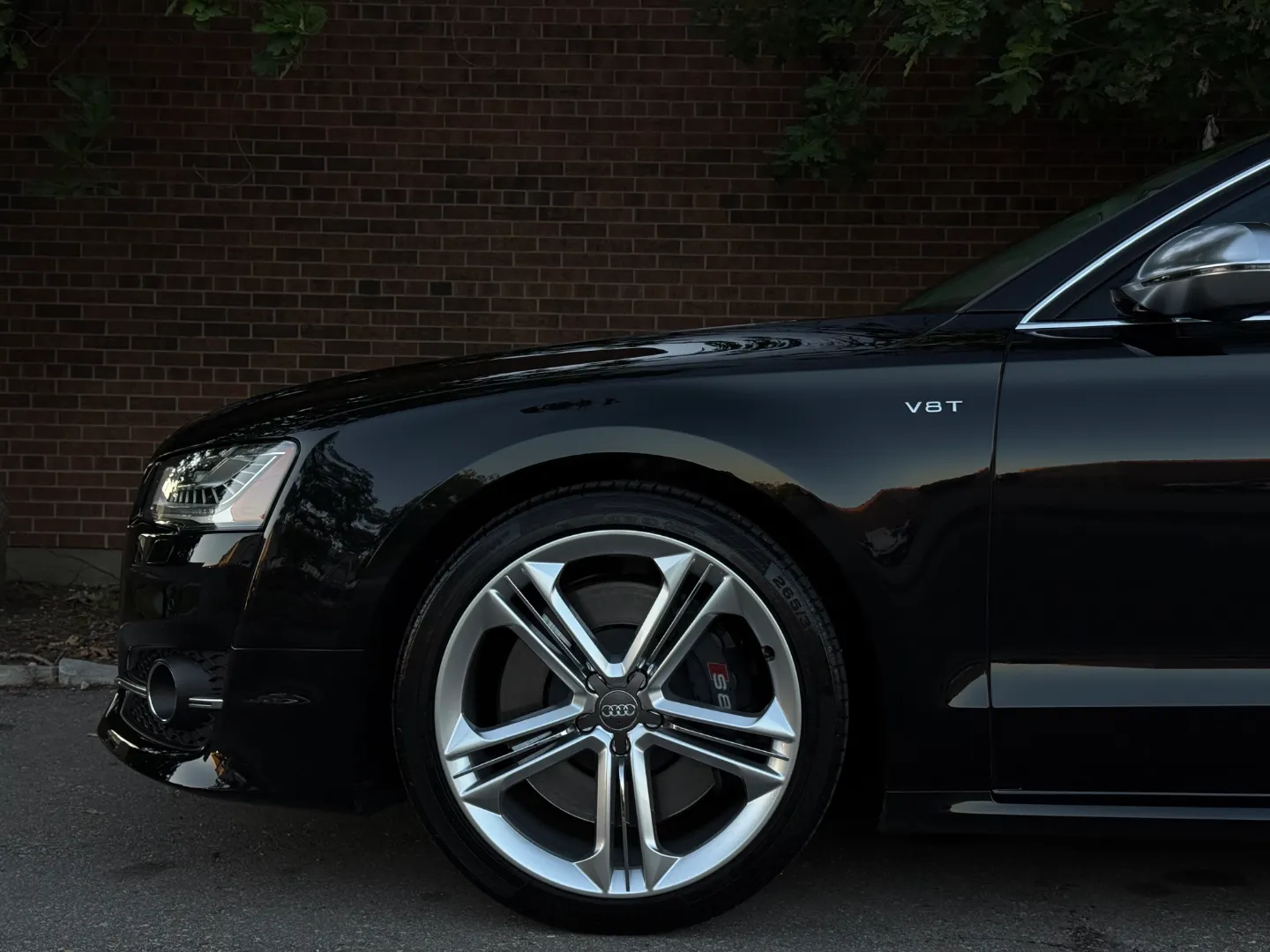 Audi S8  — photo 13
