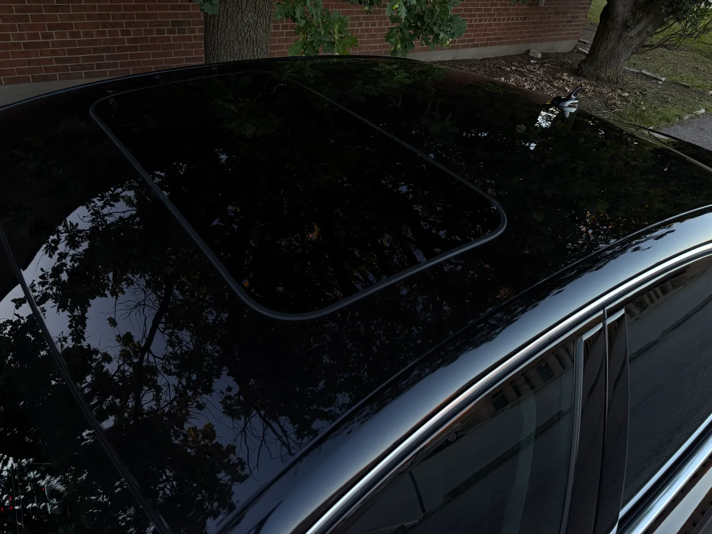 Audi S8  — photo 21
