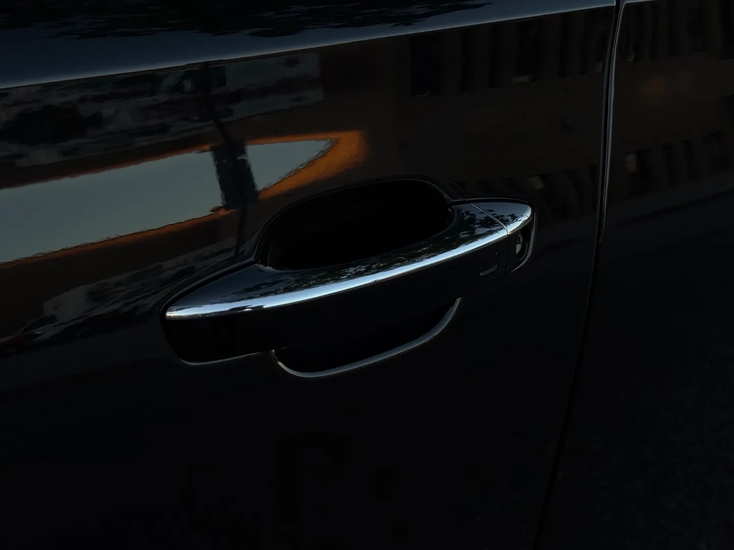 Audi S8  — photo 22