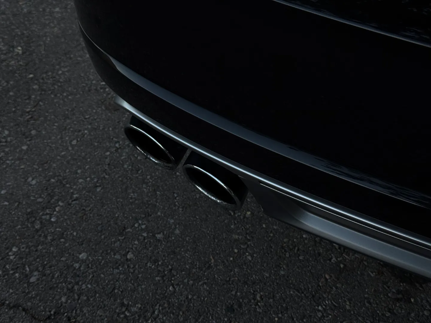 Audi S8  — photo 30