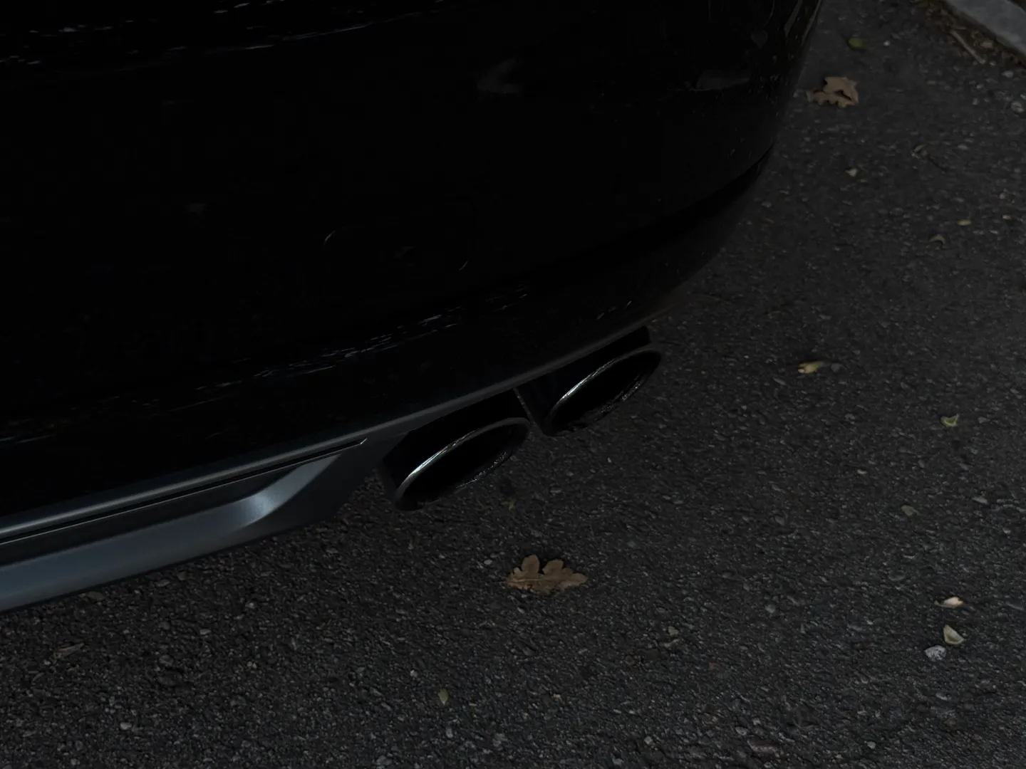 Audi S8  — photo 31