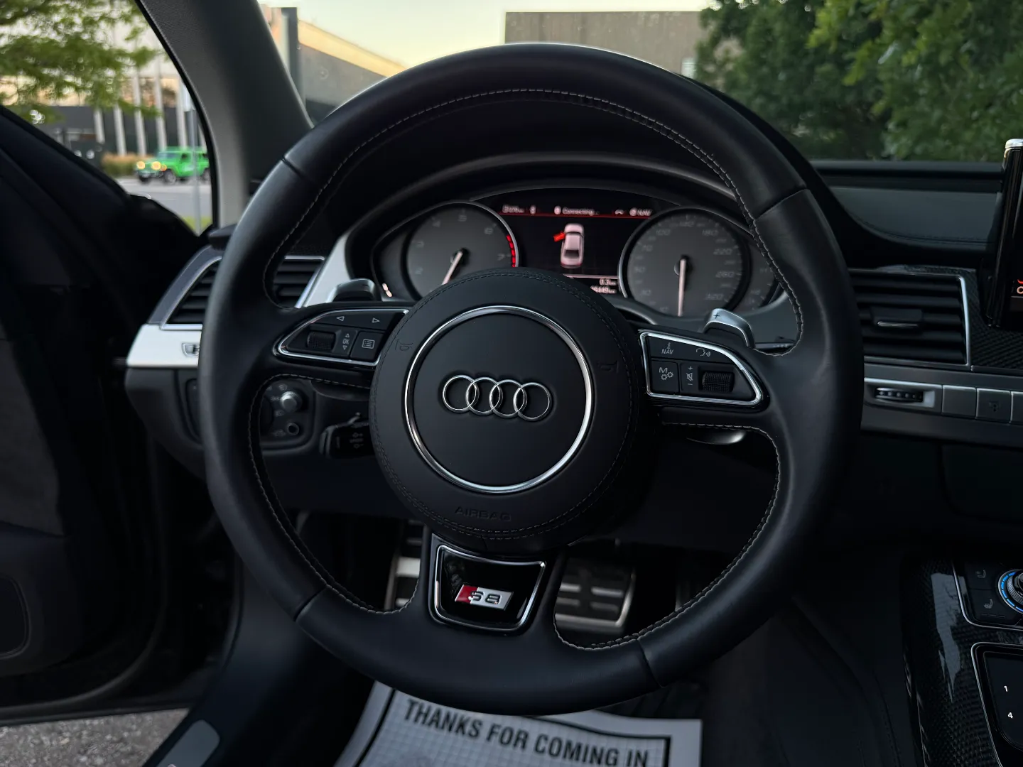 Audi S8  — photo 76