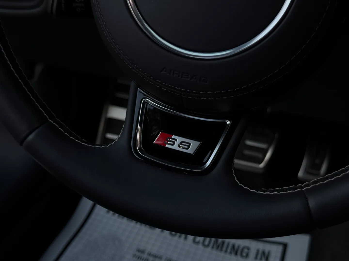 Audi S8  — photo 78