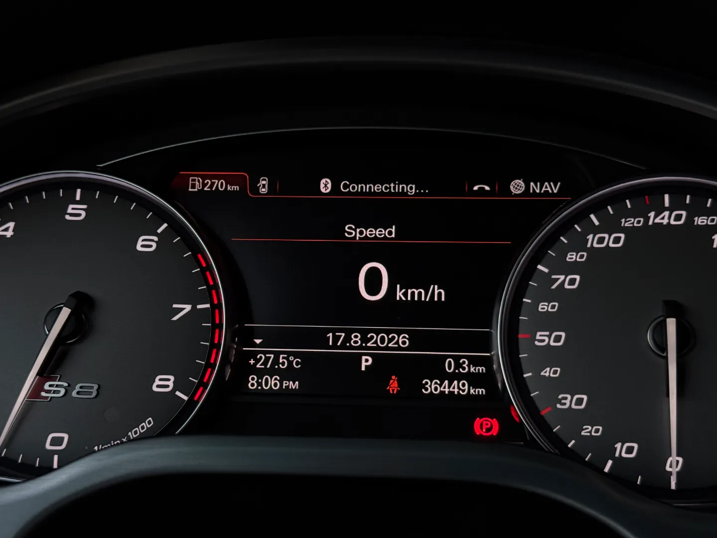 Audi S8  — photo 83