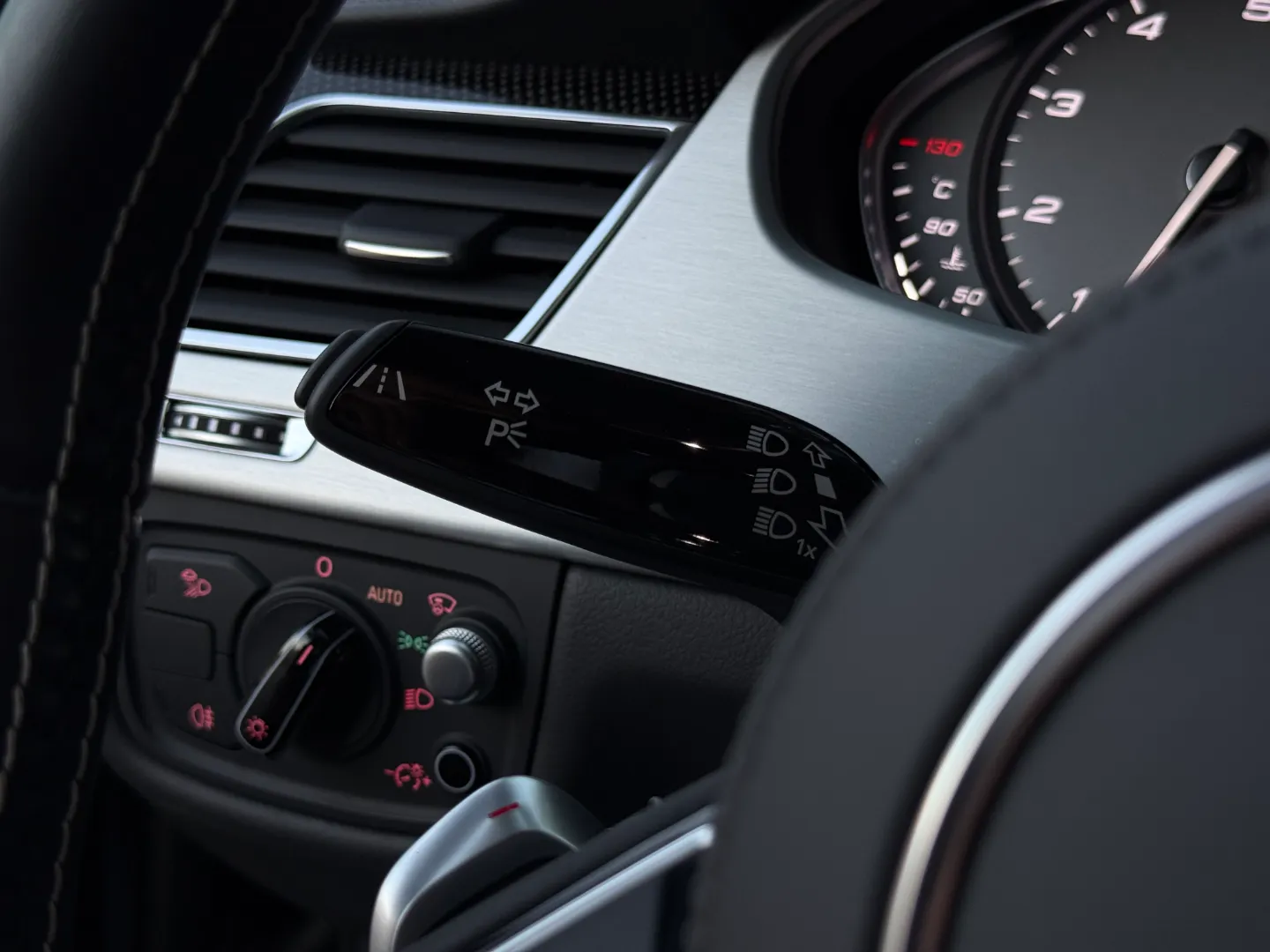 Audi S8  — photo 87