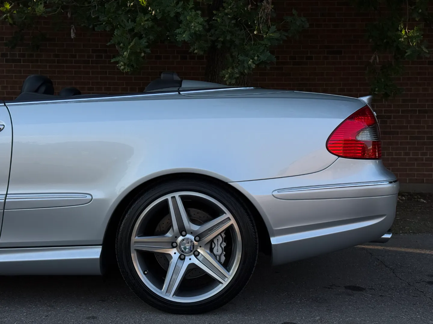 Mercedes Benz CLK63 AMG  — photo 14