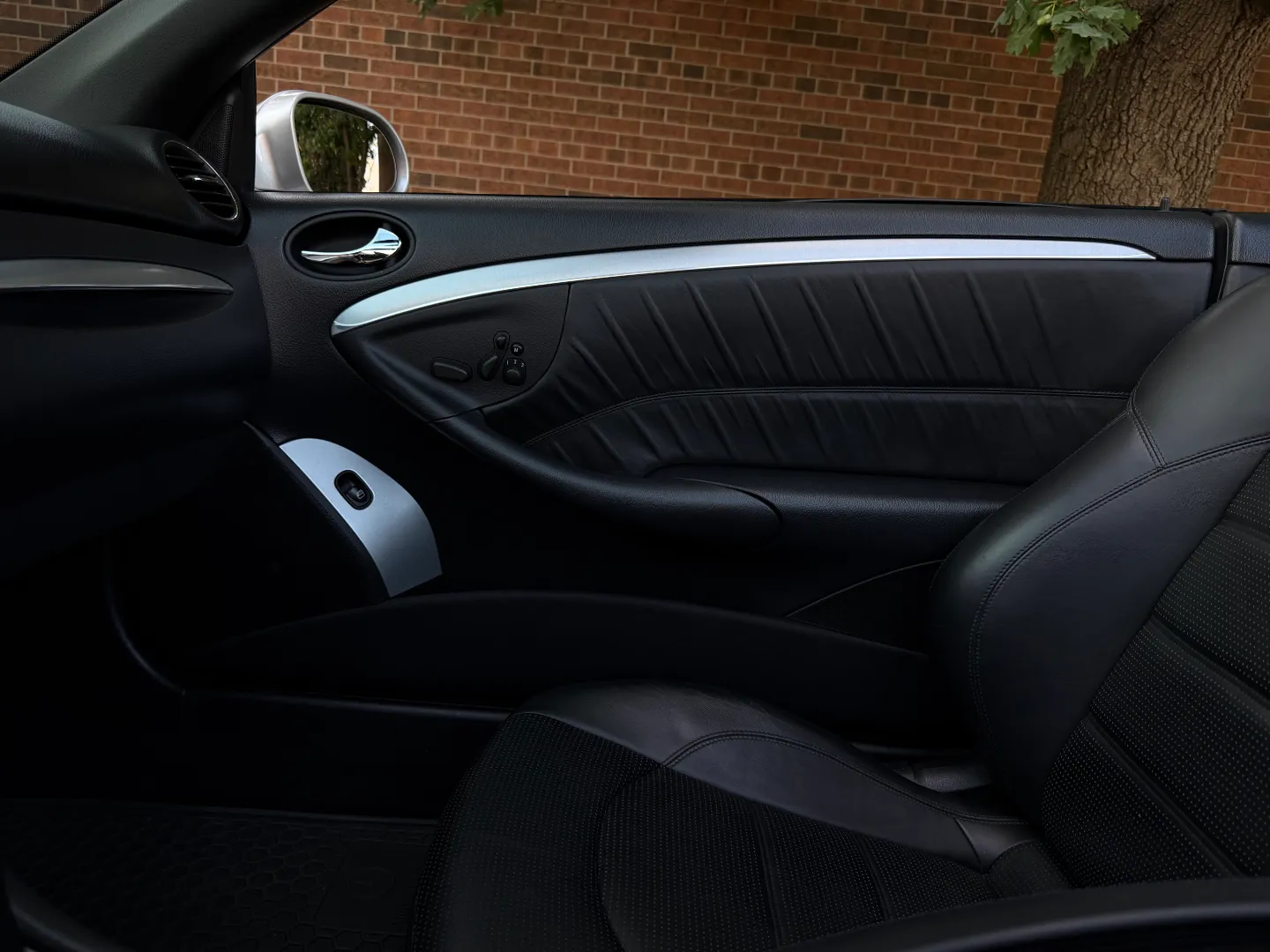 Mercedes Benz CLK63 AMG  — photo 61