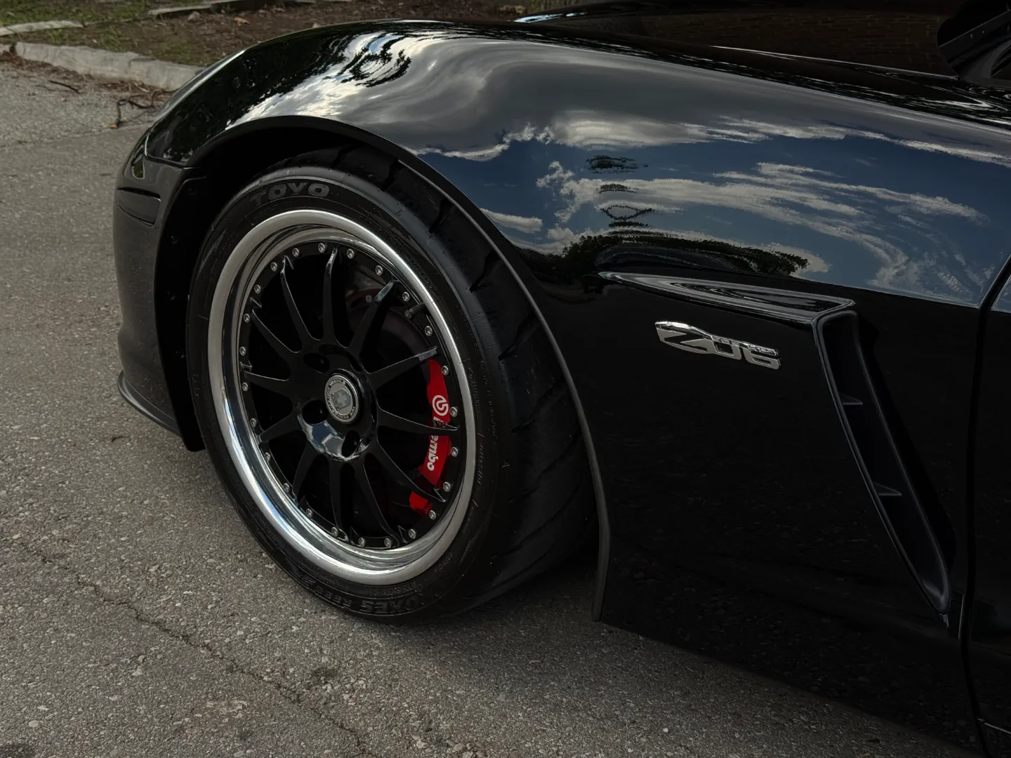 Chevrolet Corvette Z06 — photo 14