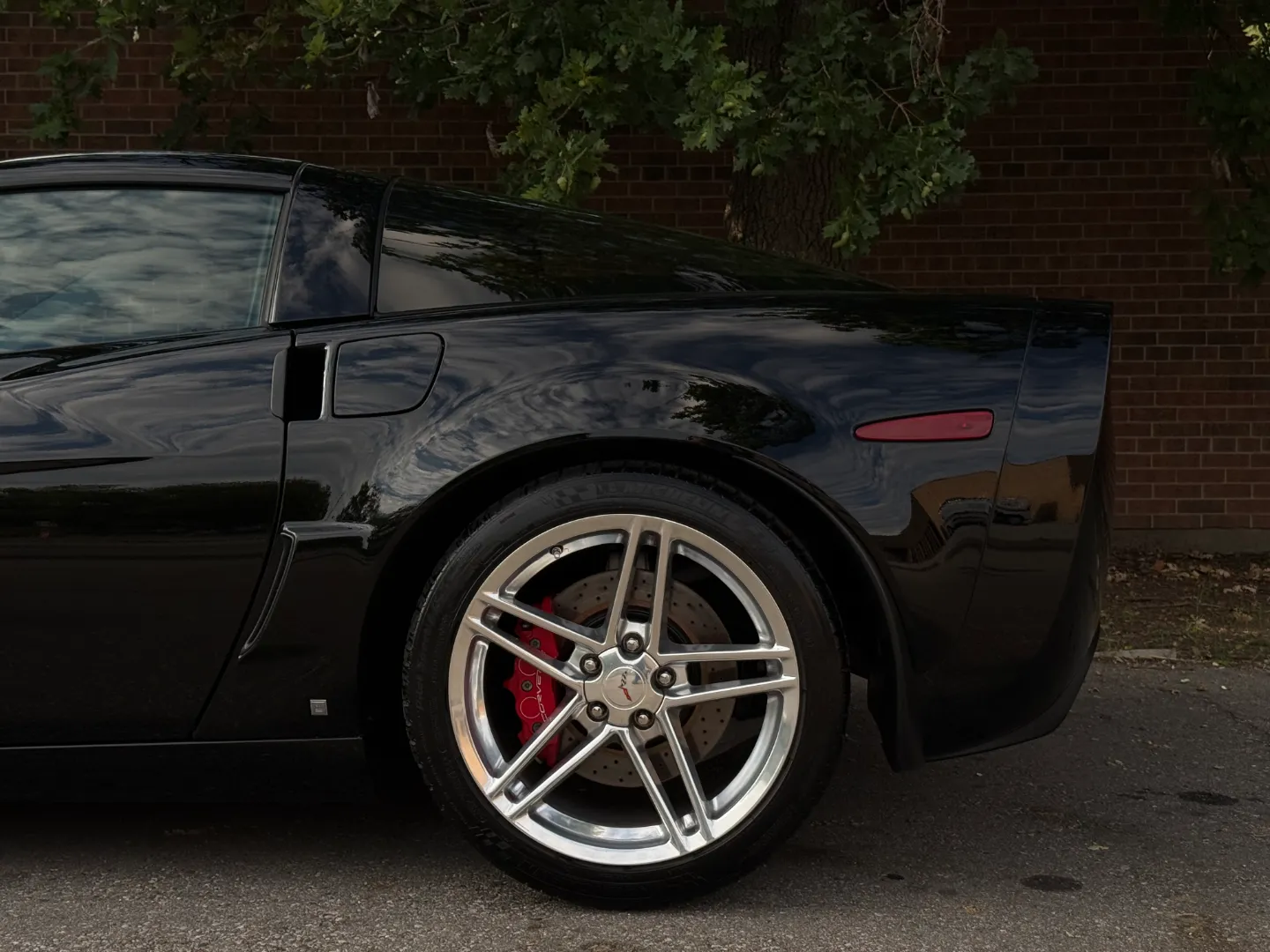 Chevrolet Corvette Z06  — photo 14