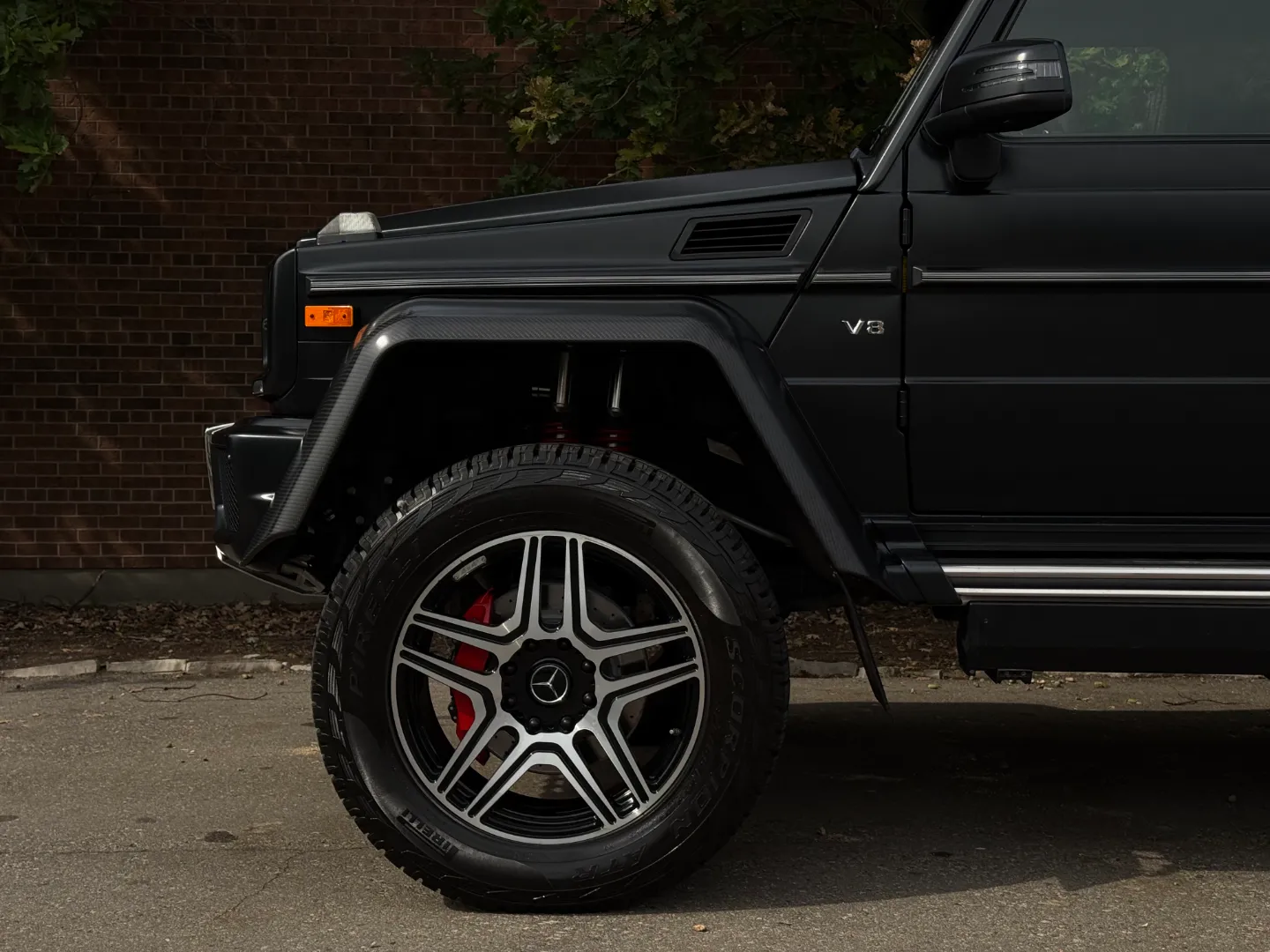 Mercedes Benz G550 4x4 Squared  — photo 12