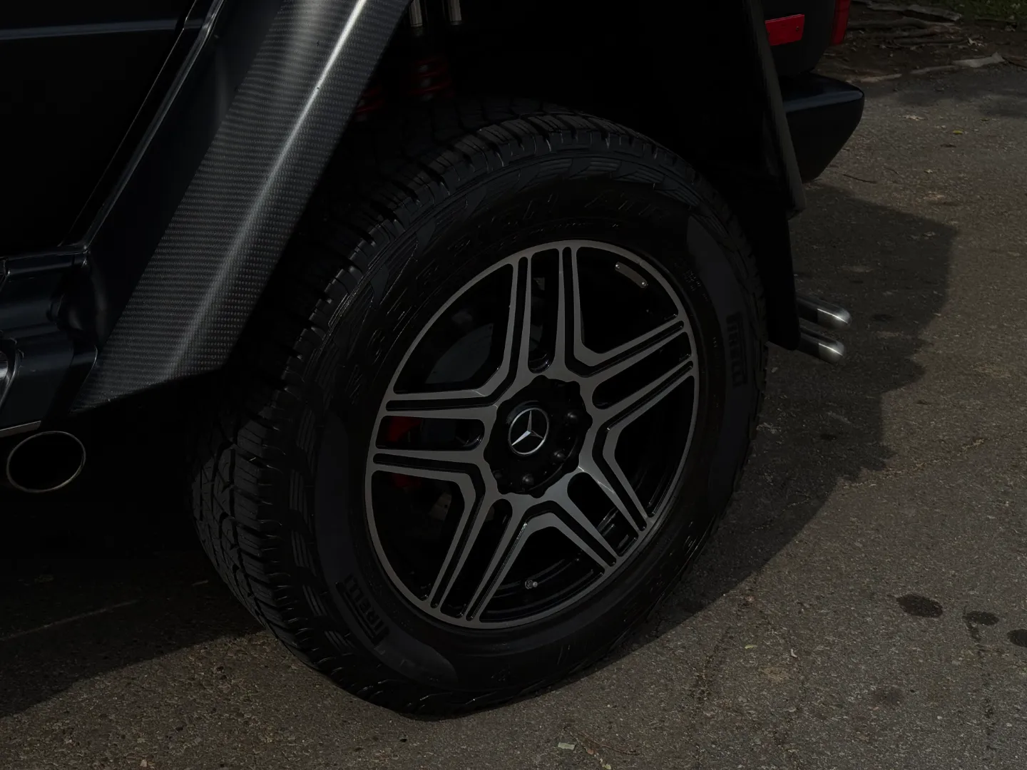 Mercedes Benz G550 4x4 Squared  — photo 15
