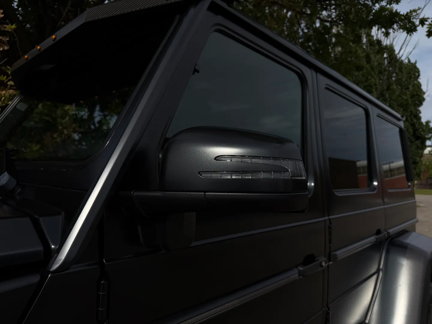 Mercedes Benz G550 4x4 Squared  — photo 25