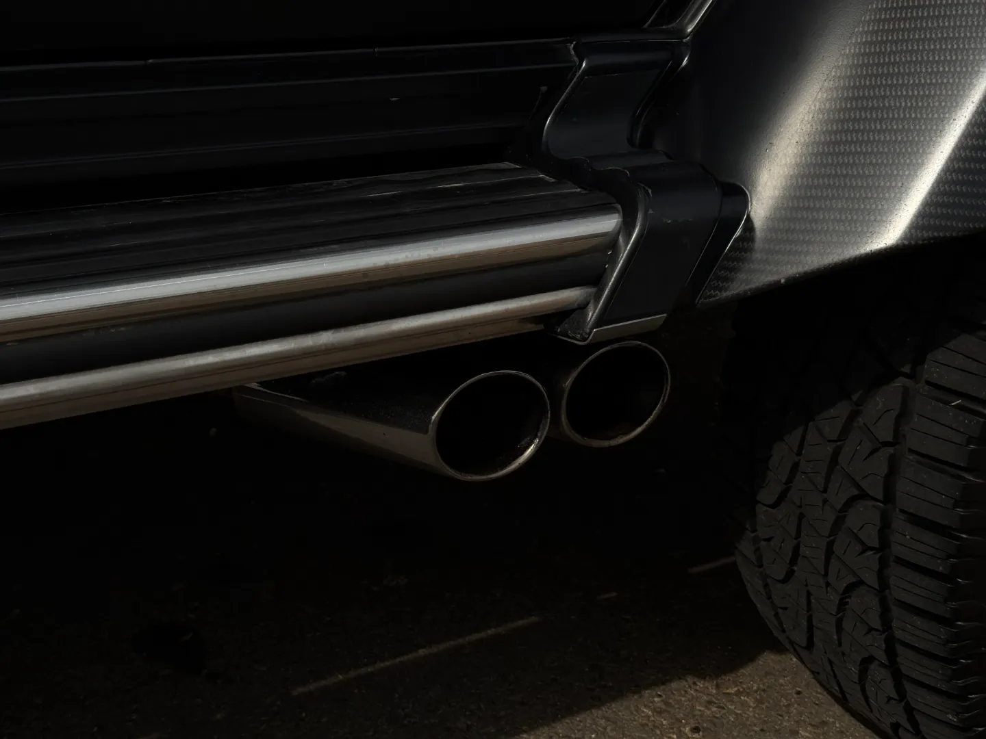 Mercedes Benz G550 4x4 Squared  — photo 27