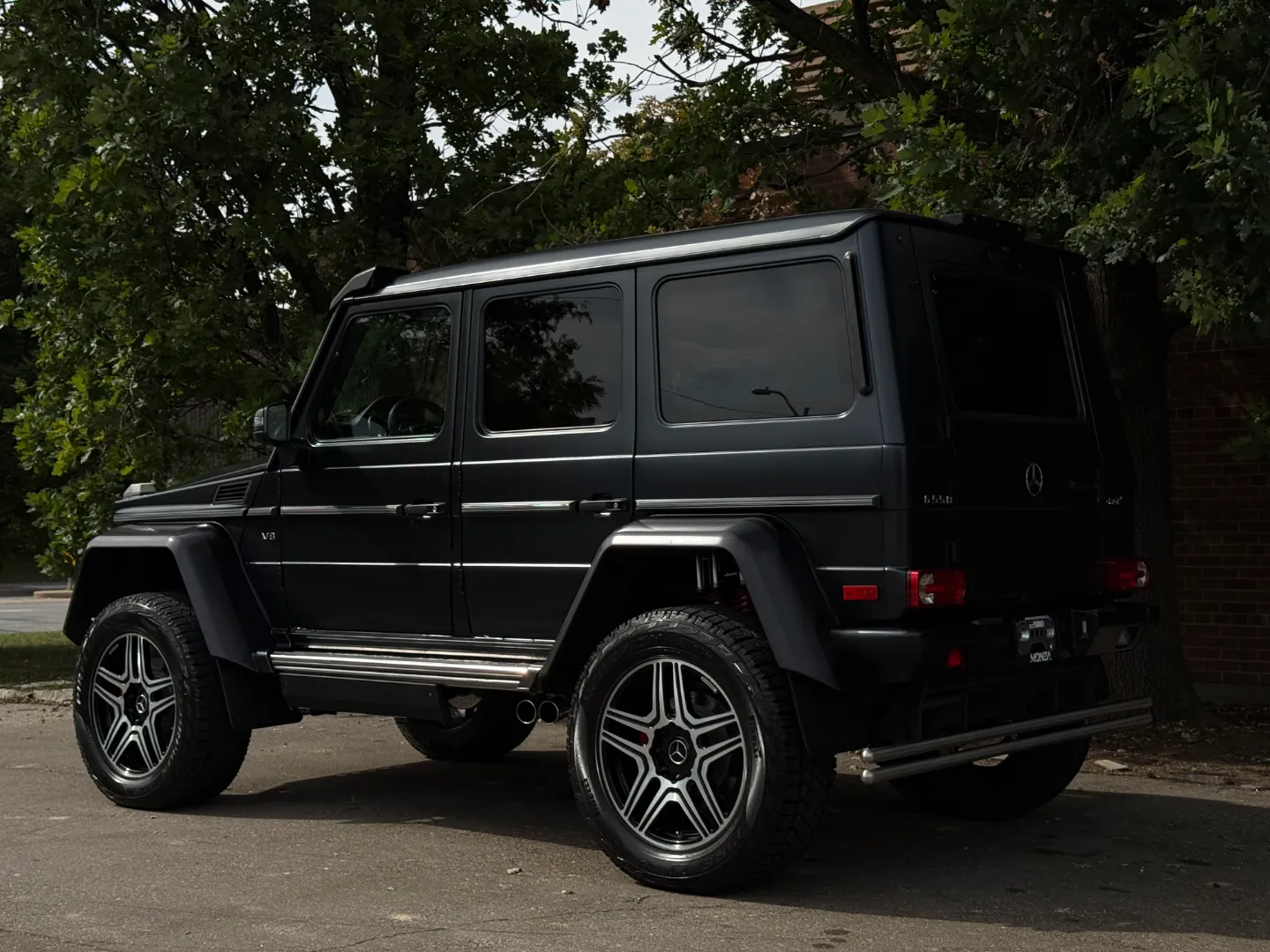 Mercedes Benz G550 4x4 Squared  — photo 31