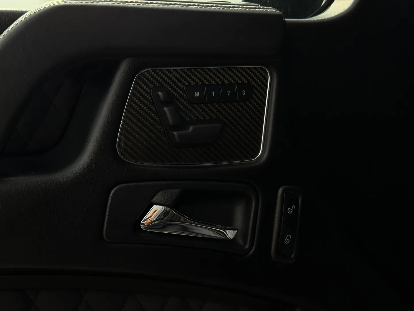Mercedes Benz G550 4x4 Squared  — photo 52