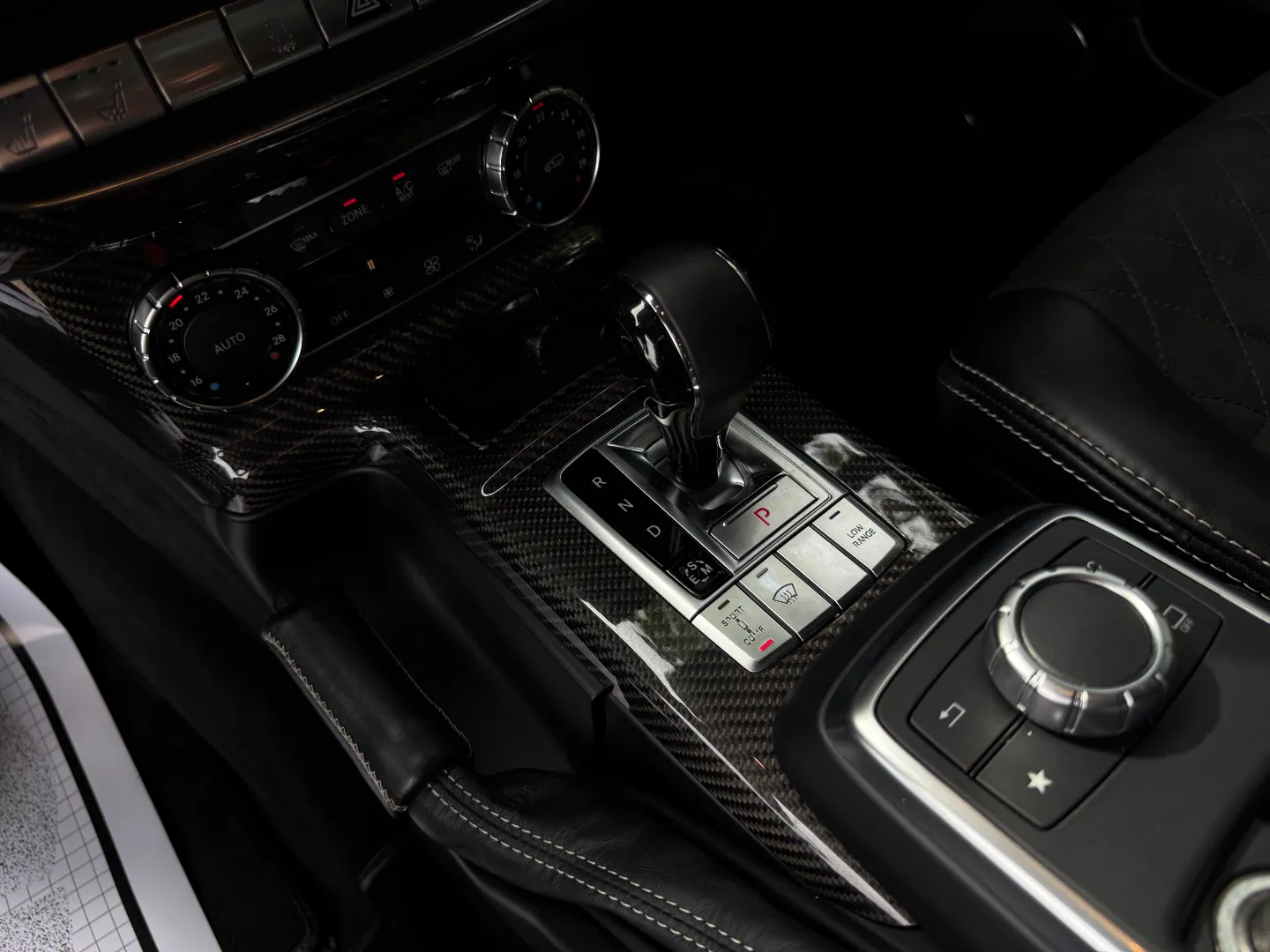 Mercedes Benz G550 4x4 Squared  — photo 56