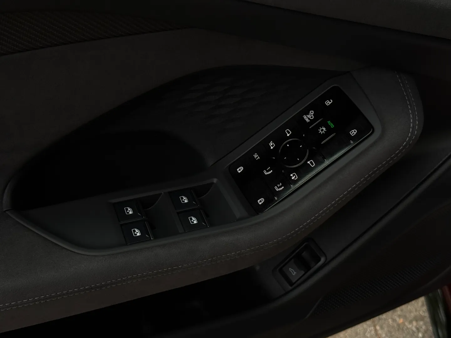 Audi A6 Technik Prestige S-Line  — photo 44