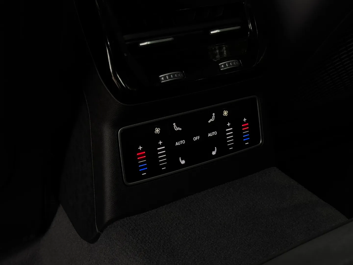 Audi A6 Technik Prestige S-Line  — photo 77