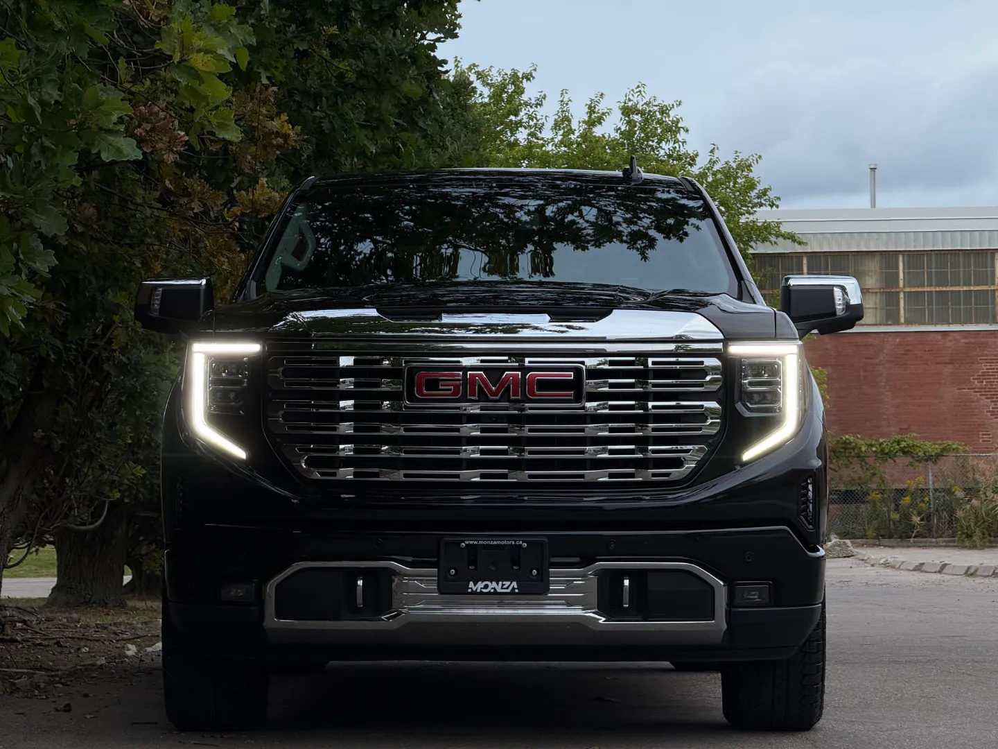 GMC Sierra 1500 Denali Crew — photo 5