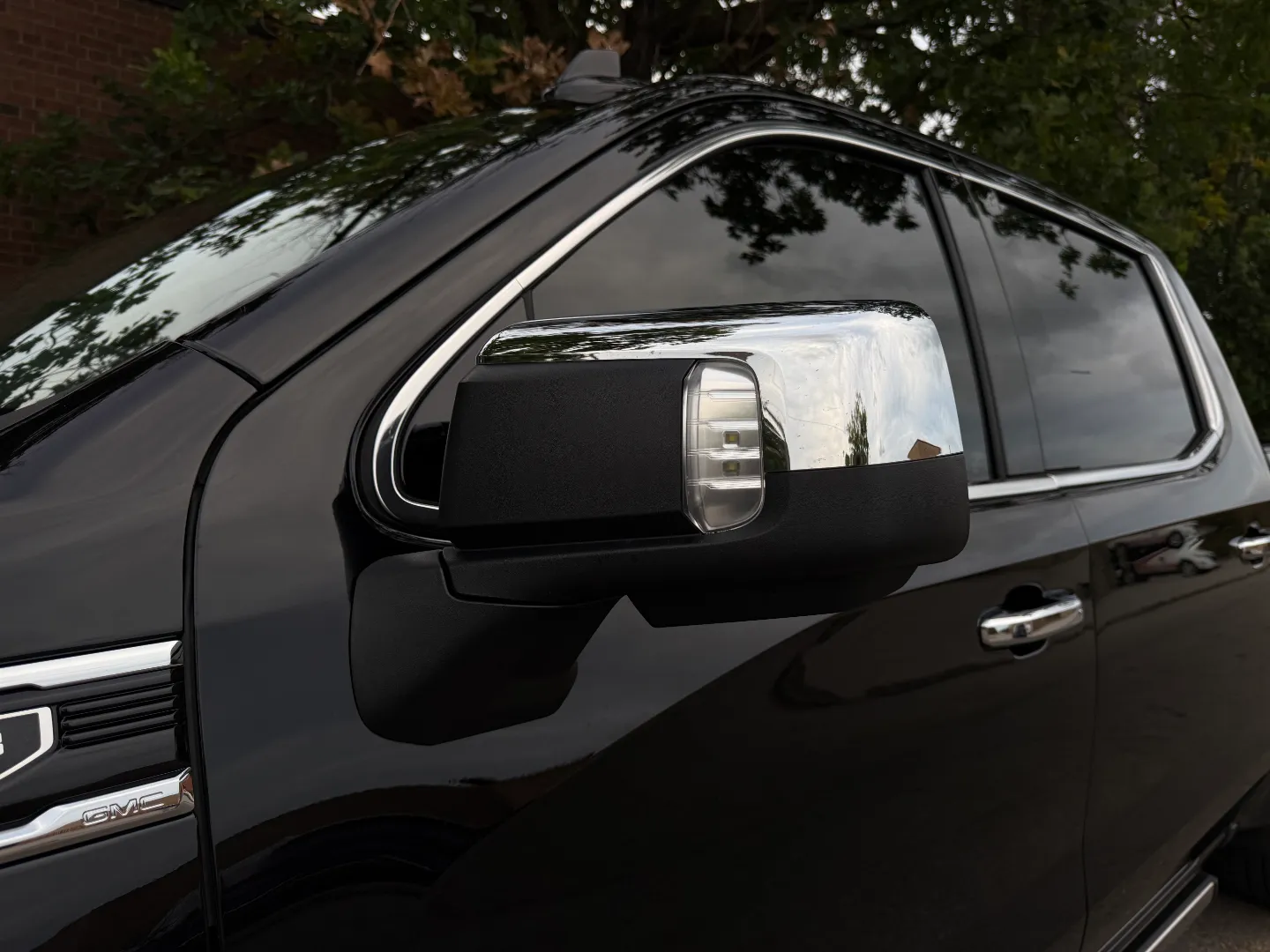 GMC Sierra 1500 Denali Crew — photo 19