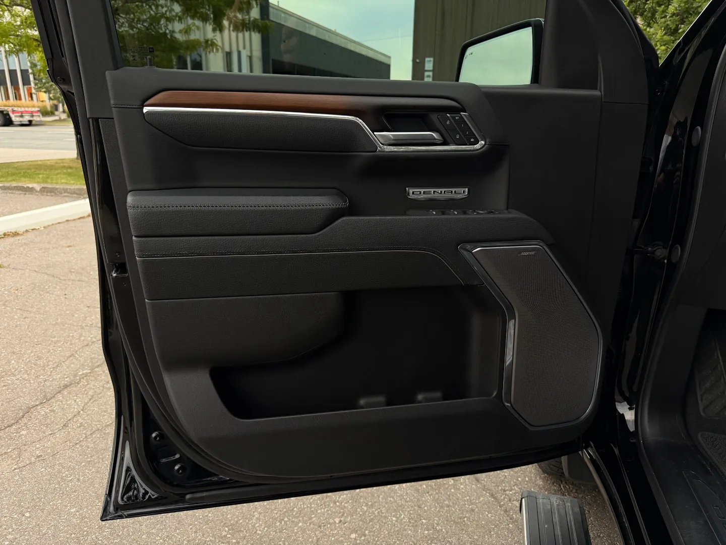 GMC Sierra 1500 Denali Crew — photo 34