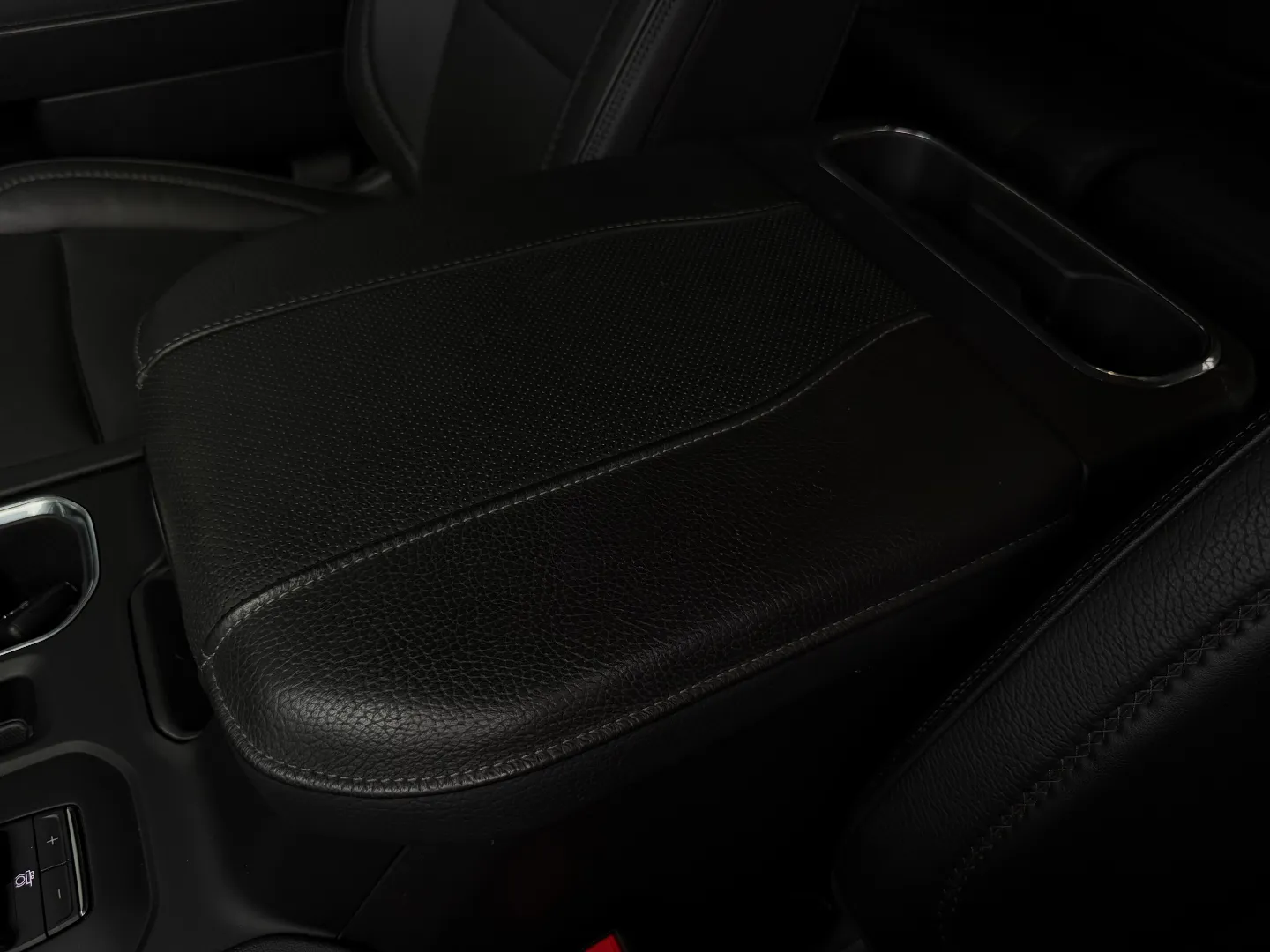 GMC Sierra 1500 Denali Crew — photo 50