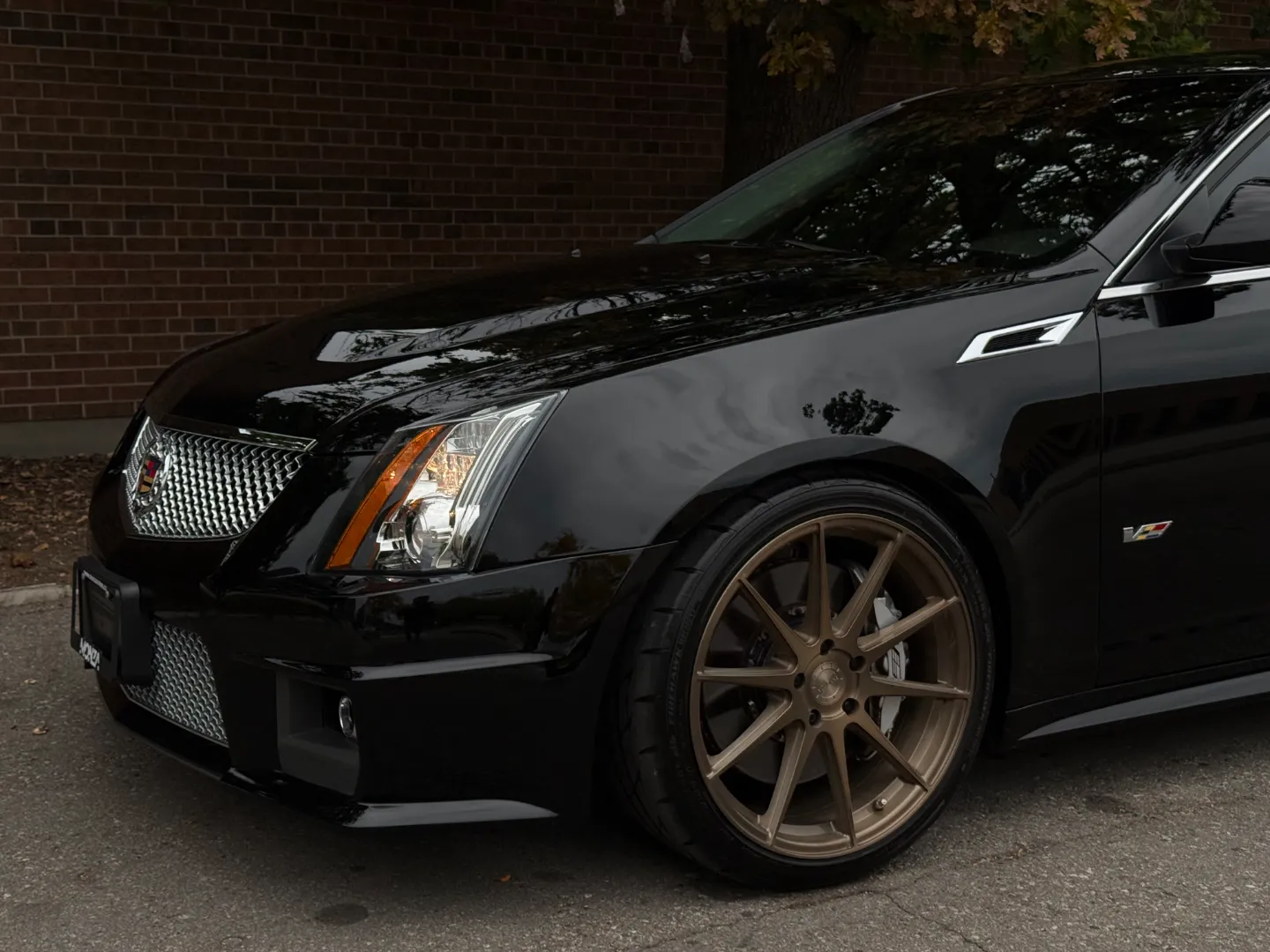 Cadillac CTS-V Sedan — photo 6