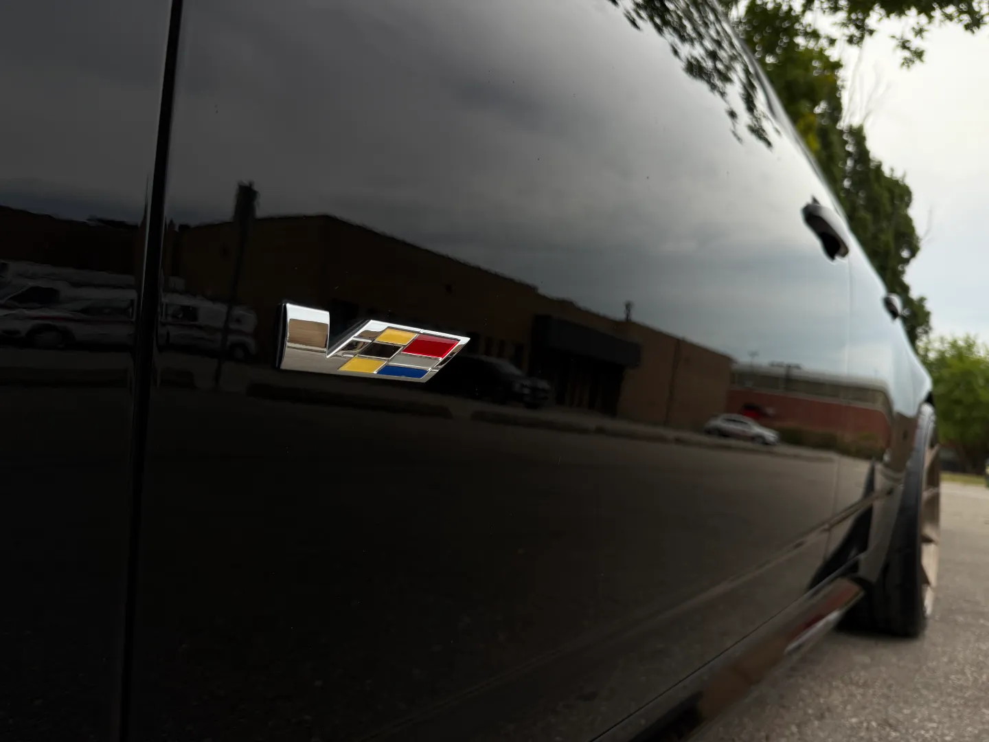 Cadillac CTS-V Sedan — photo 20