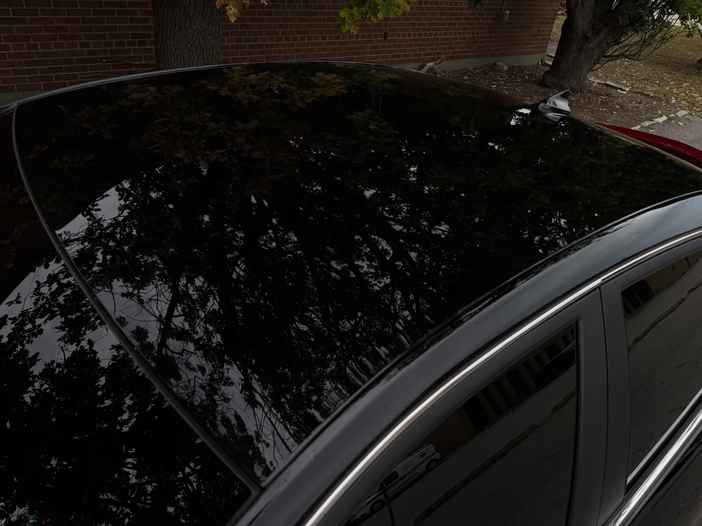 Cadillac CTS-V Sedan — photo 22