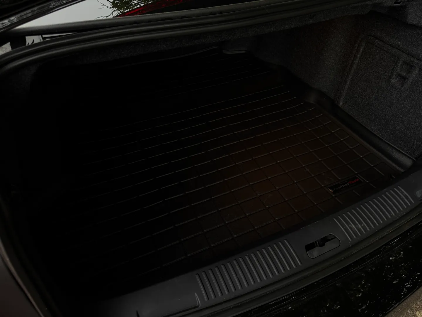 Cadillac CTS-V Sedan — photo 31