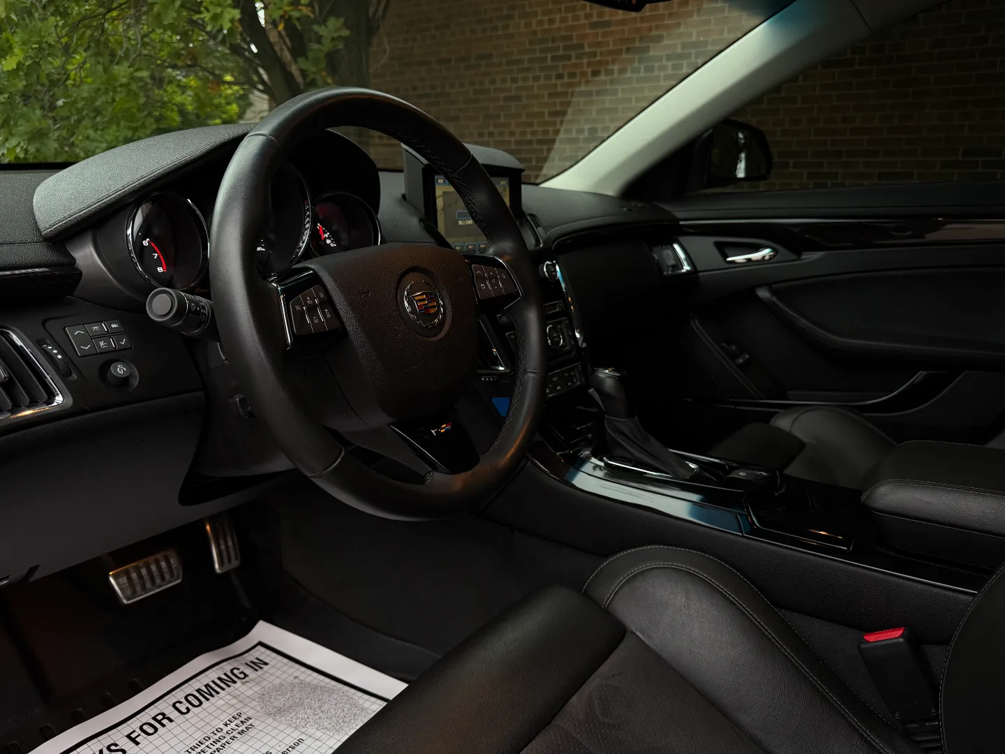 Cadillac CTS-V Sedan — photo 37