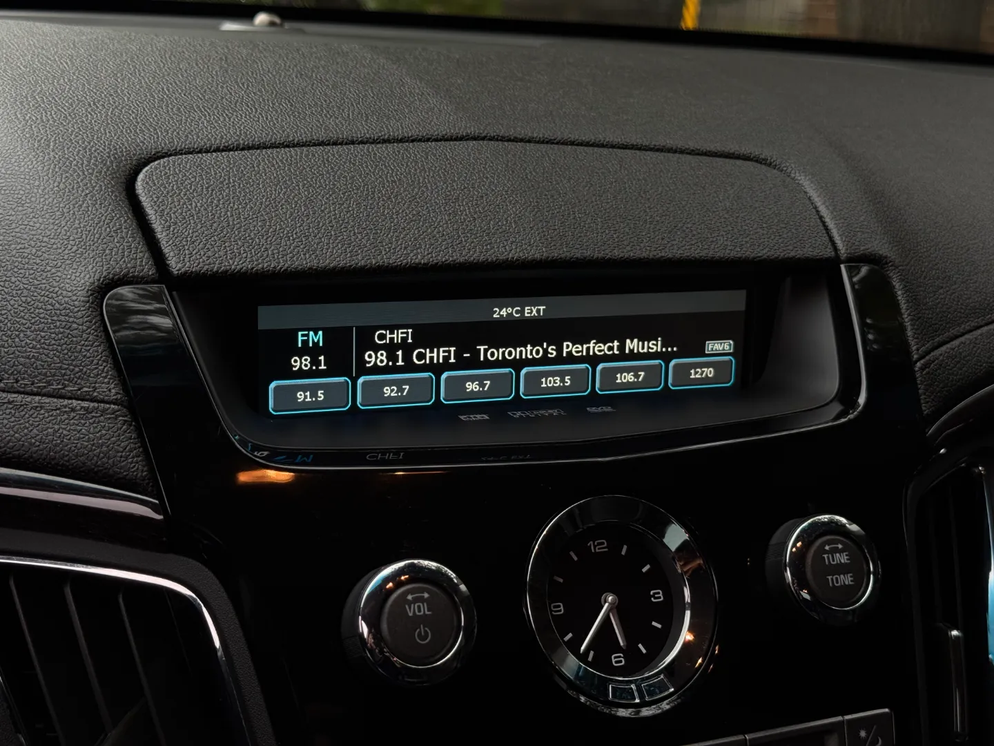 Cadillac CTS-V Sedan — photo 58