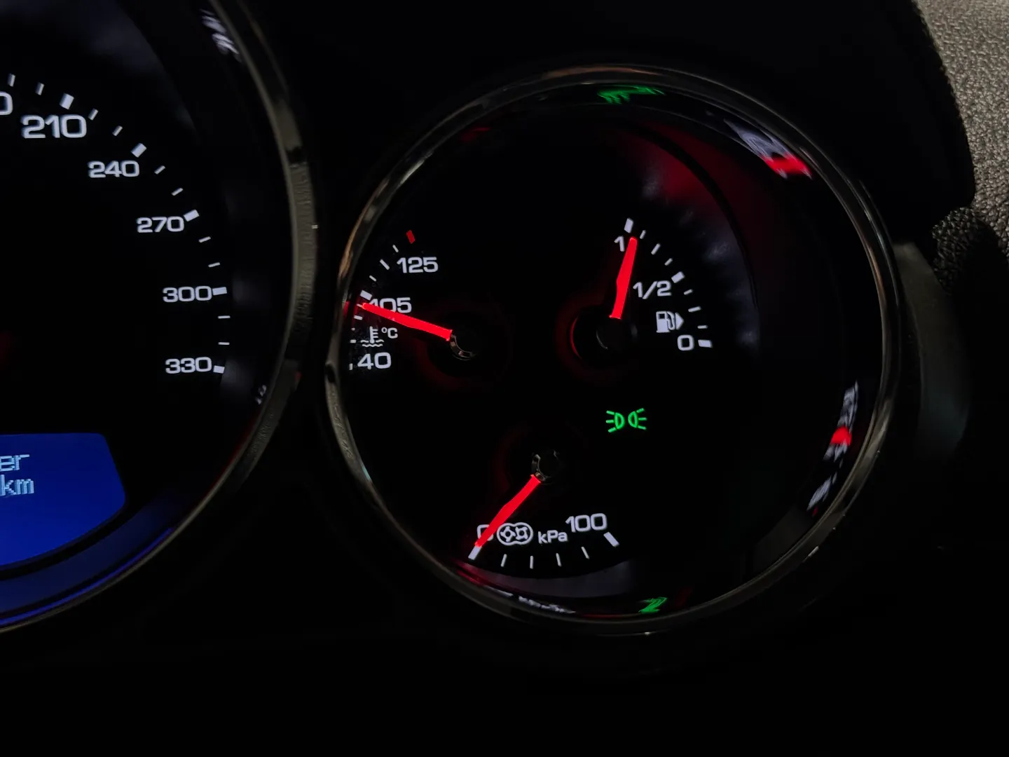 Cadillac CTS-V Sedan — photo 88