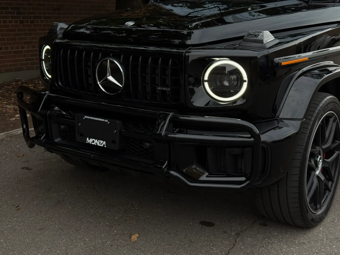 Mercedes Benz G63 AMG  — photo 10