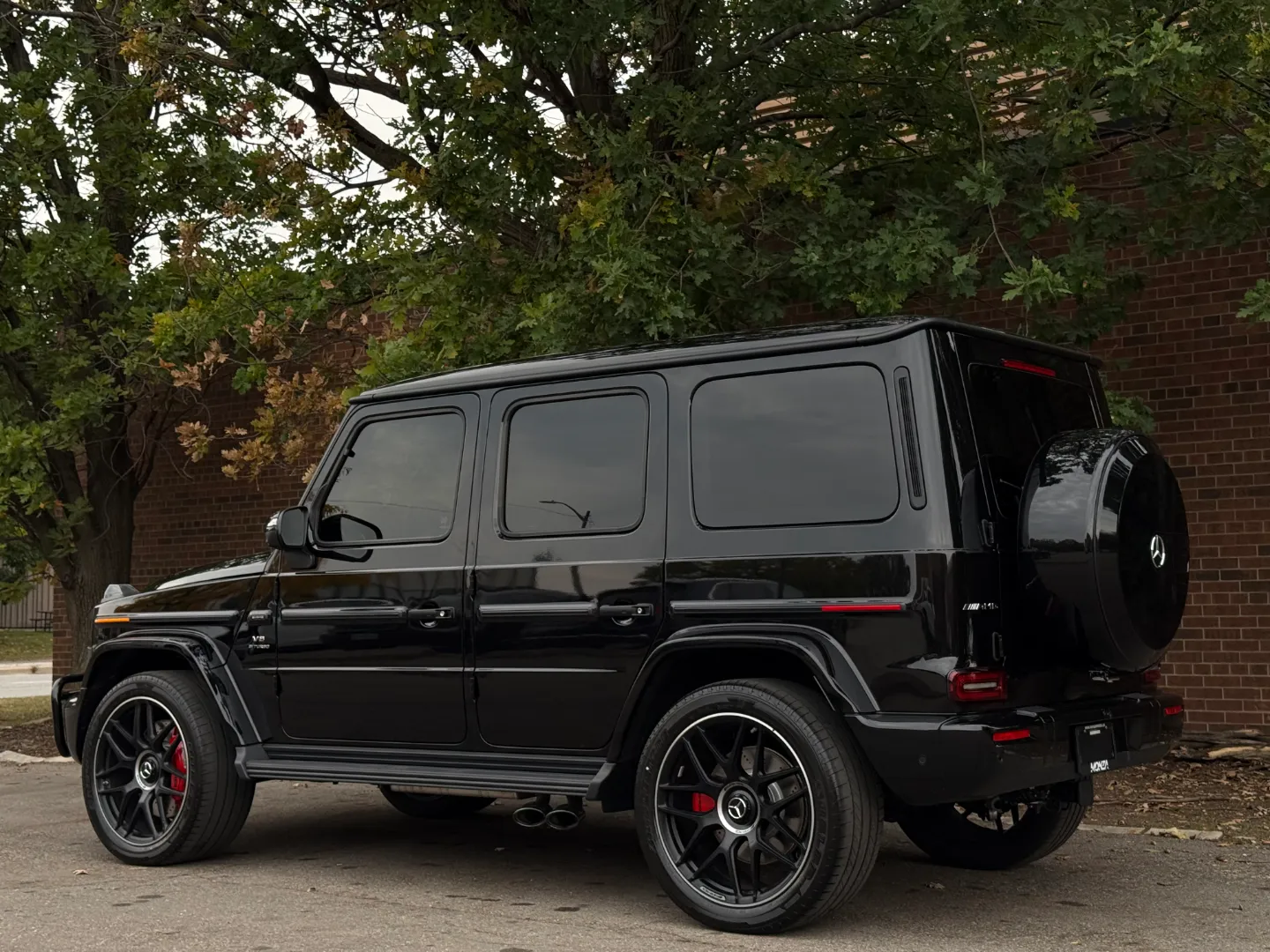 Mercedes Benz G63 AMG  — photo 24