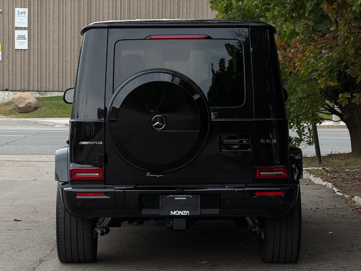Mercedes Benz G63 AMG  — photo 26