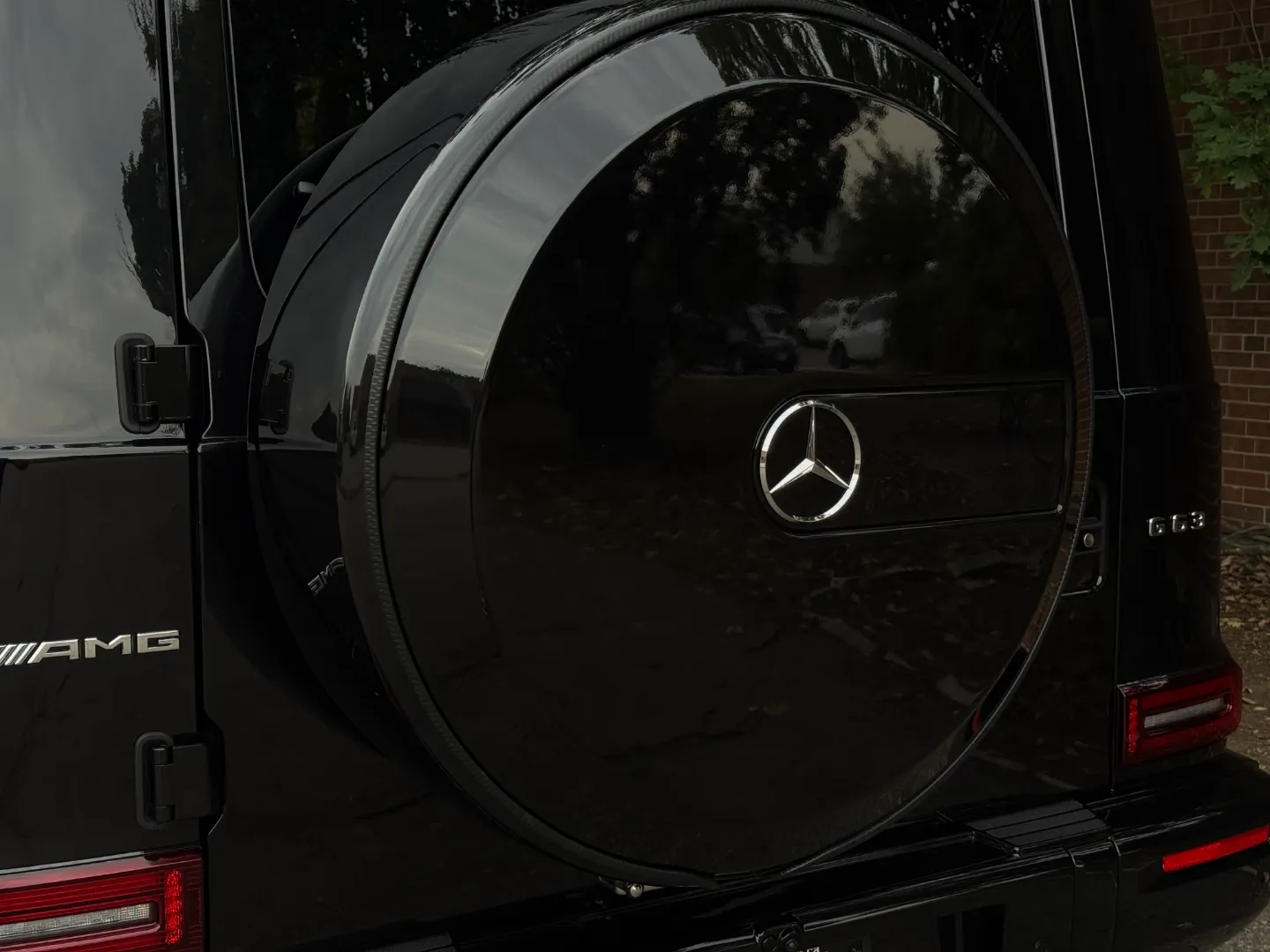 Mercedes Benz G63 AMG  — photo 31