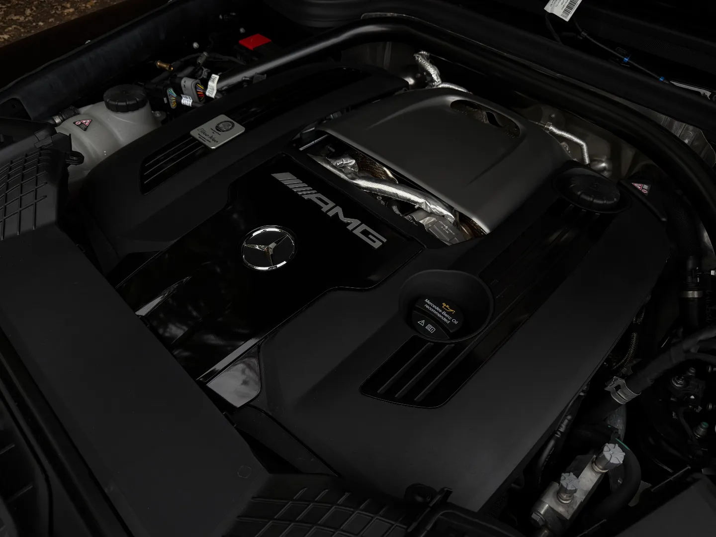Mercedes Benz G63 AMG  — photo 38
